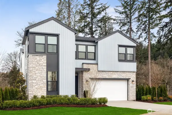 13730 SE 84th Street #13, Newcastle, WA 98059