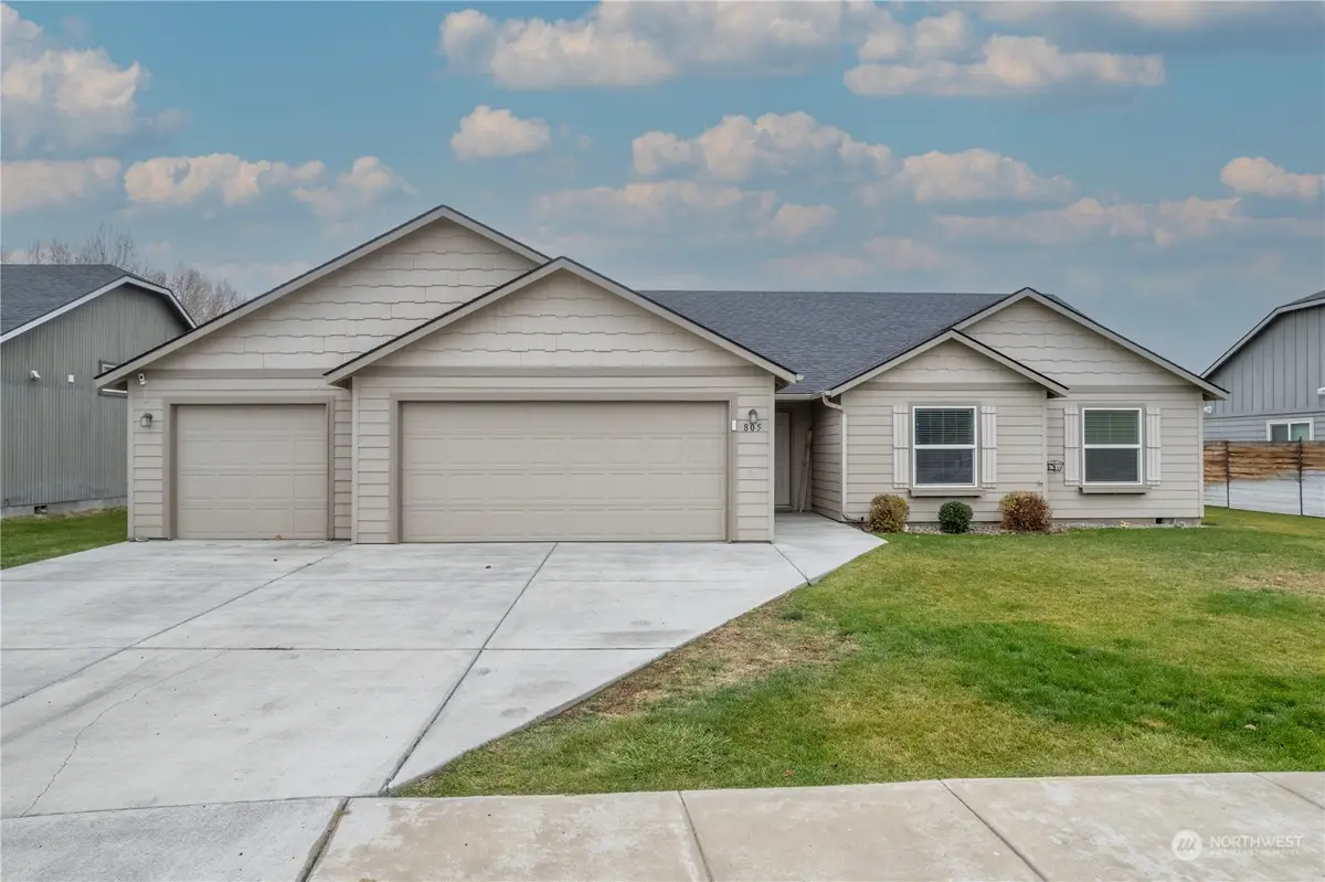805 S Hamilton Road, Moses Lake, WA 98837 - Image #1