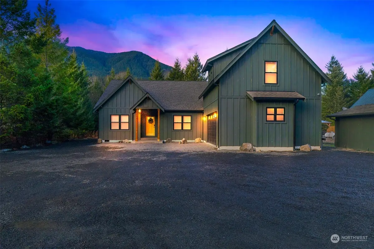 106 Jack Fir Court W, Packwood, WA 98361 - Image #1