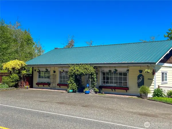 7251 Oak Bay Road, Port Ludlow, WA 98365
