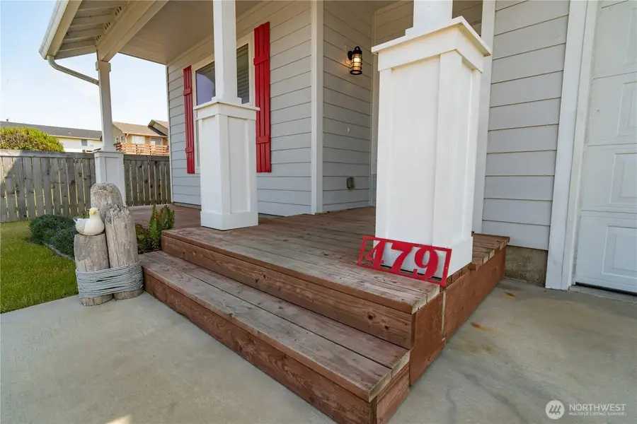 479 Sportsmen Street Sw, Ocean Shores, WA 98569 - Image #3
