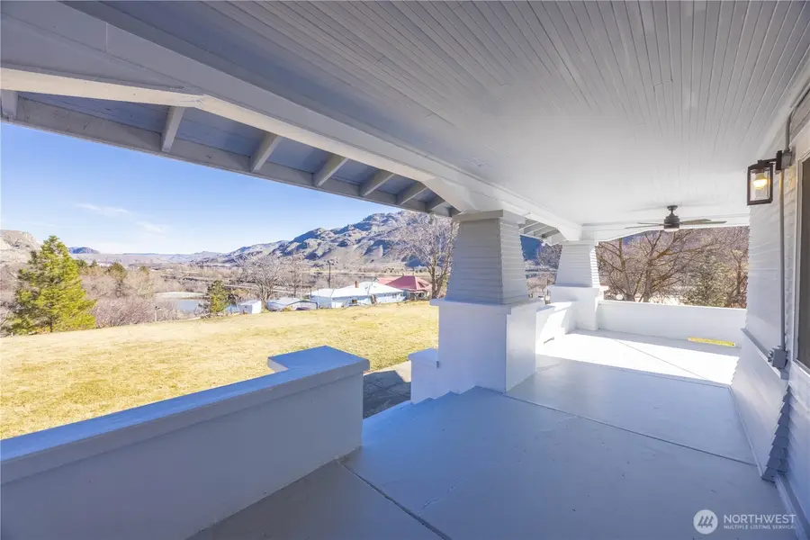 242 3rd Street, Chelan Falls, WA 98817 - Image #2