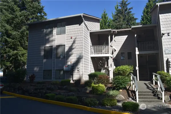 33025 18th Place #D301, Federal Way, WA 98003