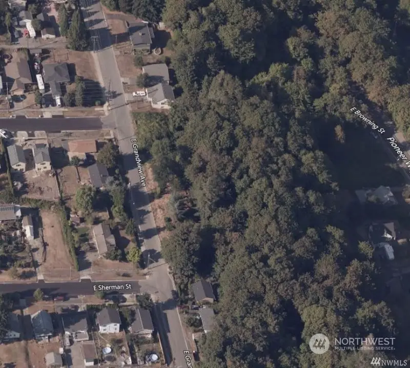 3539 E Grandview Avenue, Tacoma, WA 98404 - Image #1