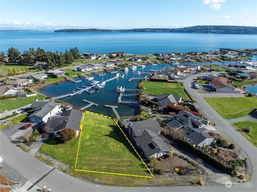 2271 Mariner Beach Drive #96, Oak Harbor, WA 98277 - Image #2