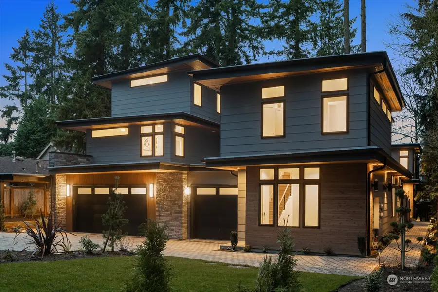 12710 NE 72nd Street, Kirkland, WA 98033 - Image #2