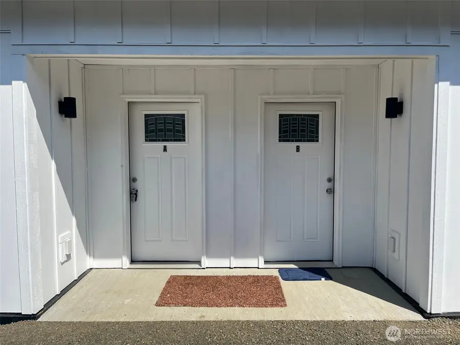 1306 Melbourne Court, Westport, WA 98595 - Image #2