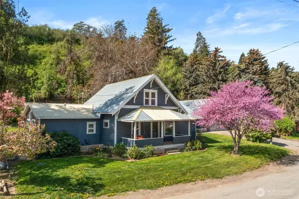 4693 Valley Street, Cashmere, WA 98815