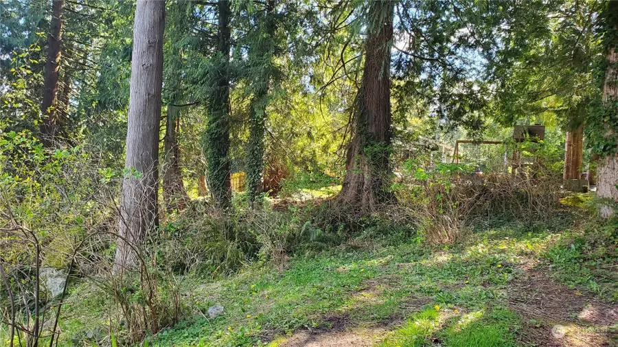 750 West Road #6, Sedro Woolley, WA 98284 - Image #2