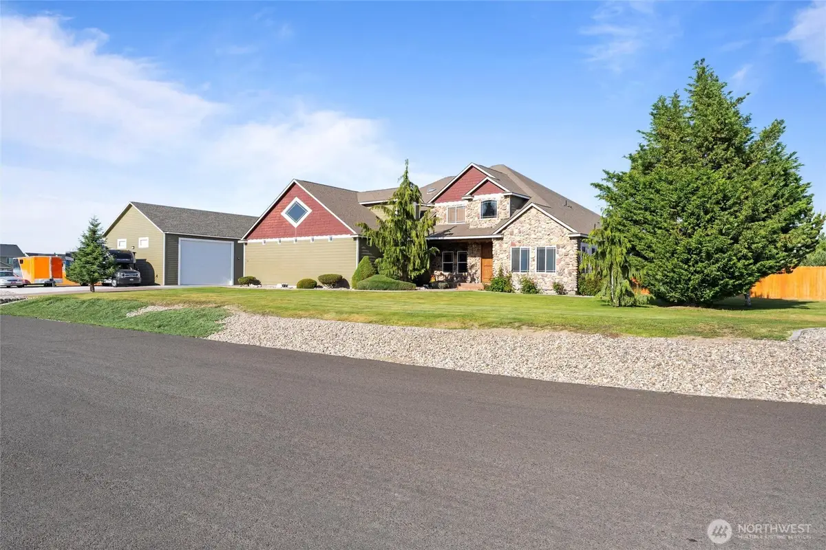 527 Road I.6 Ne, Moses Lake, WA 98837 - Image #1