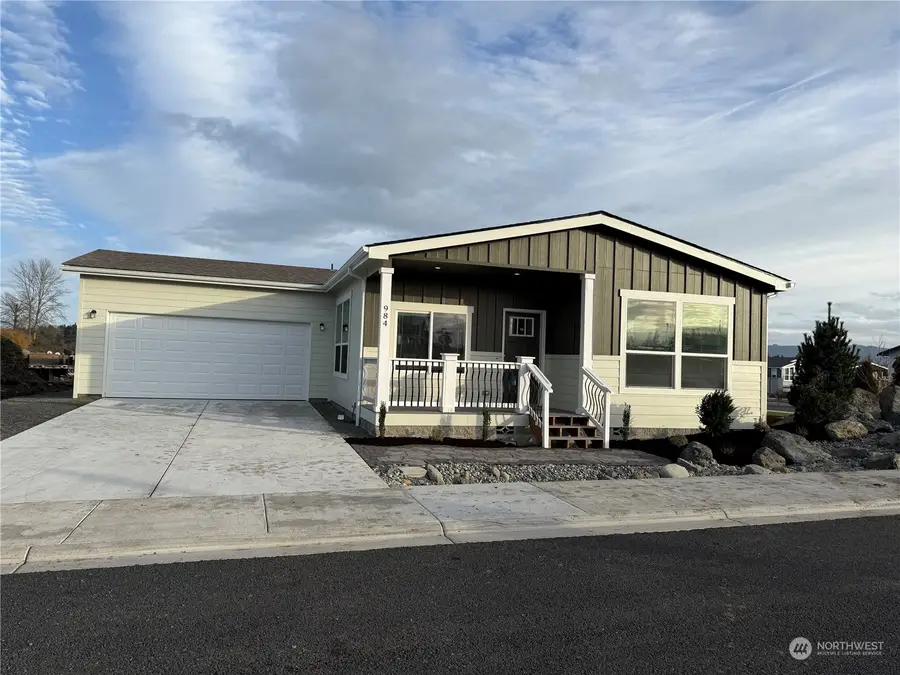 984 N Iris Avenue, Sequim, WA 98382 - Image #2