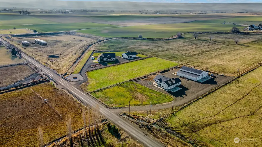 1068 Locher Road, Touchet, WA 99360 - #3