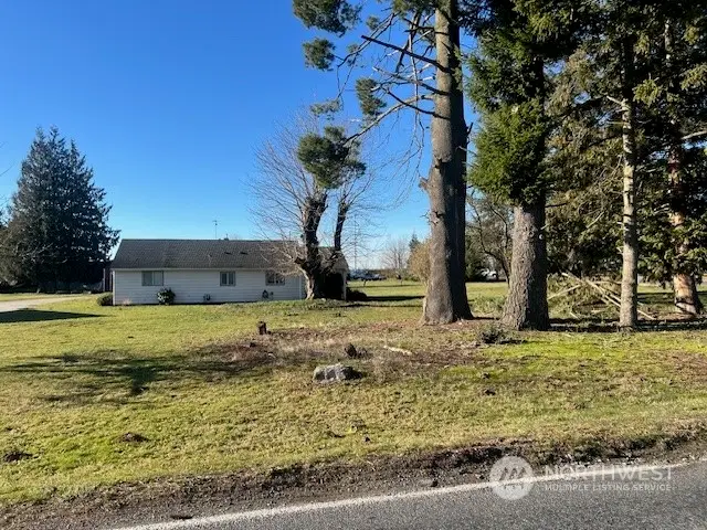 8885 Line Rd, Lynden, WA 98264 - Image #2