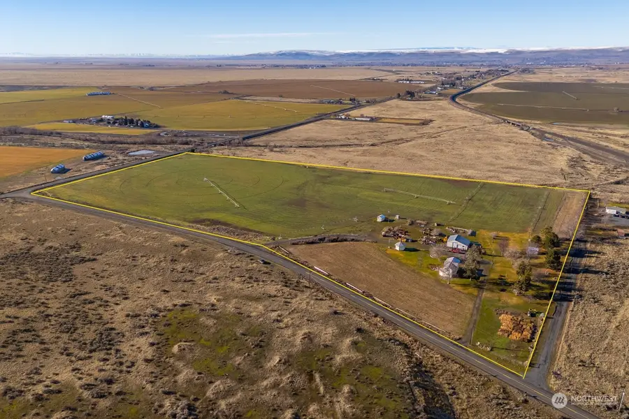 20226 NE Adrian Road, Soap Lake, WA 98851 - Image #2