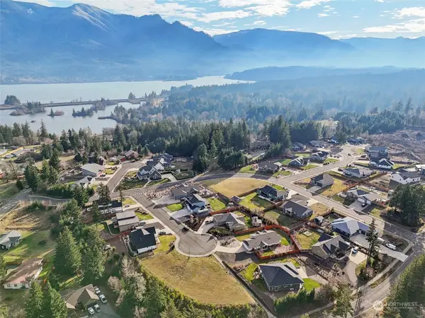 189 NW Falcon Court, Stevenson, WA 98648