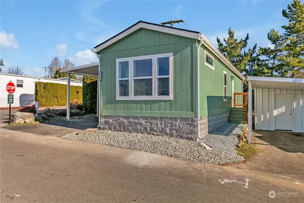 18200 36th Avenue S #395, SeaTac, WA 98188