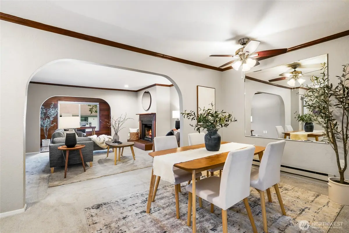 705 136th Place Ne #A-5, Bellevue, WA 98005 - Image #1