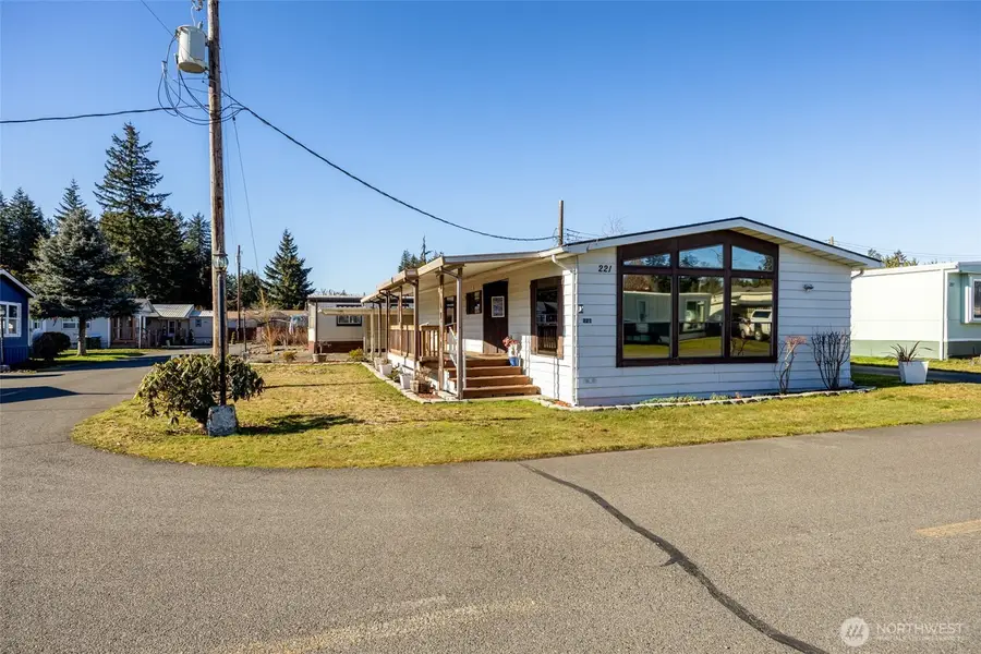 1313 Harrison Avenue #221, Centralia, WA 98531 - Image #2
