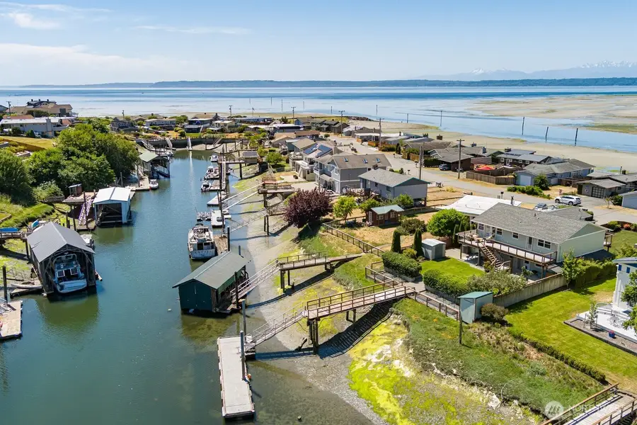 8171 Sandy Hook Drive, Clinton, WA 98236 - Image #3