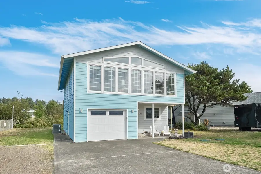 32208 G Street, Ocean Park, WA 98640 - #2
