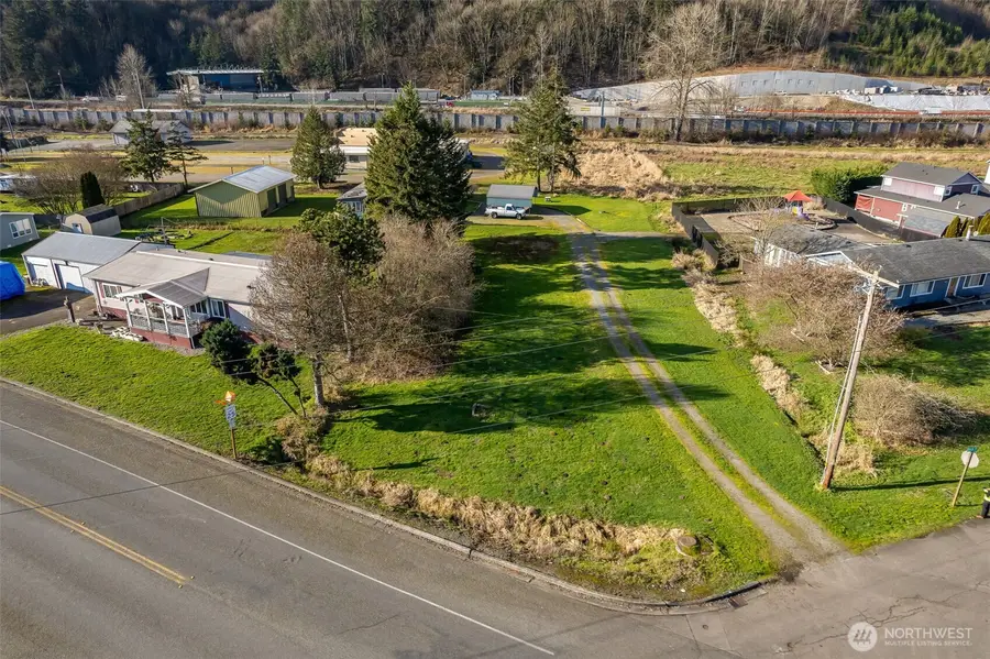 607 Algona Boulevard N #1, Algona, WA 98001 - Image #3