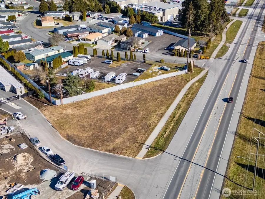 1418 E Moore Street, Sedro Woolley, WA 98284 - Image #2