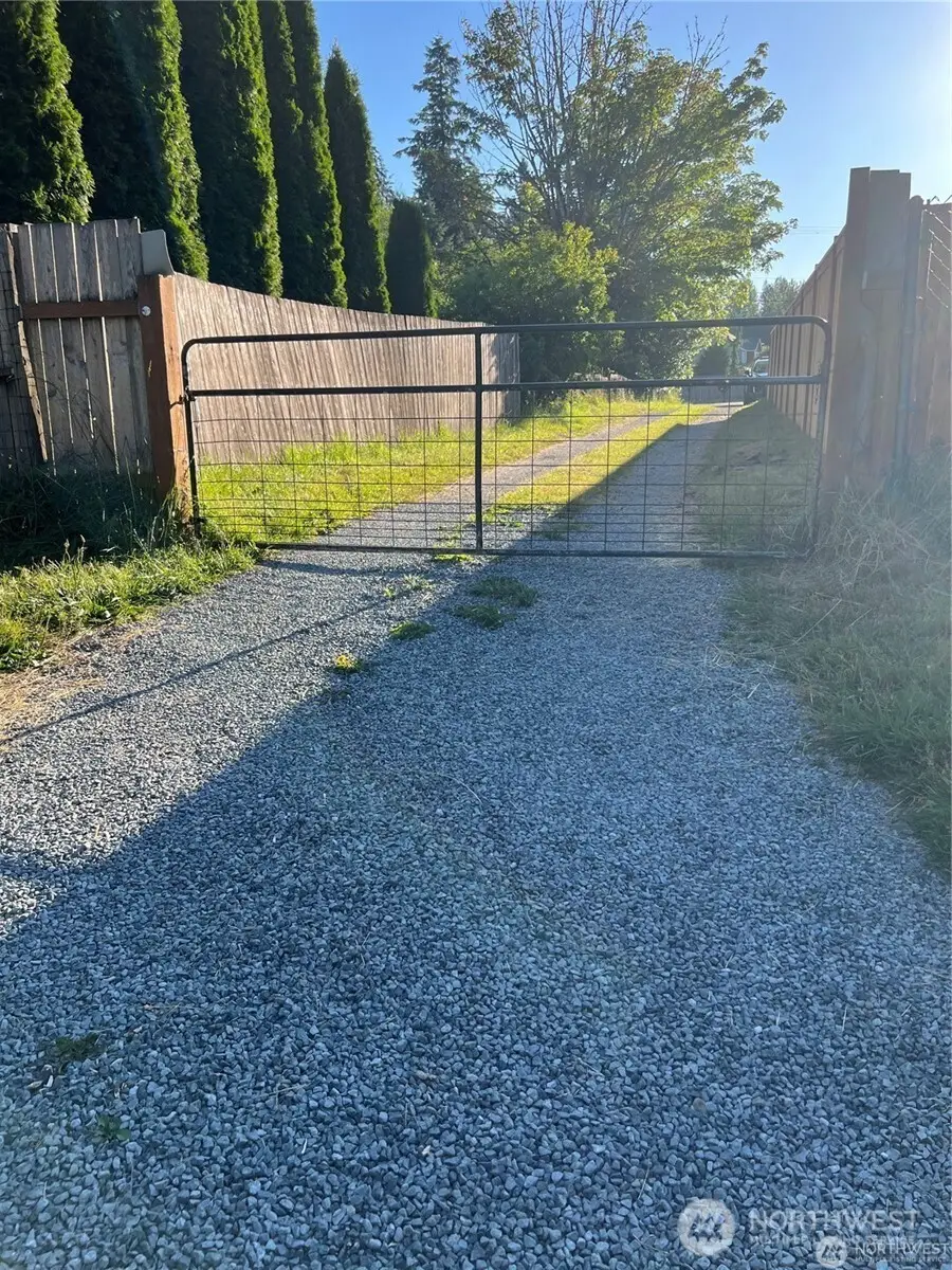 27721 Webster Road E, Graham, WA 98338 - Image #1