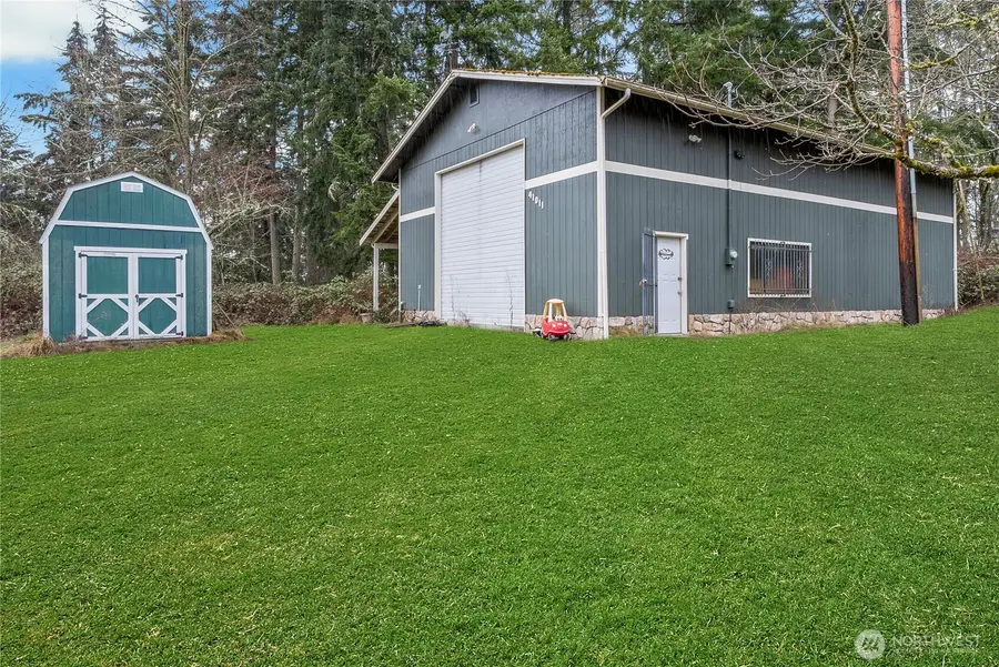 41011 96th Avenue E, Eatonville, WA 98328 - Image #2