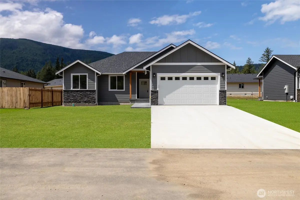 6511 Watson Loop, Maple Falls, WA 98266 - Image #1