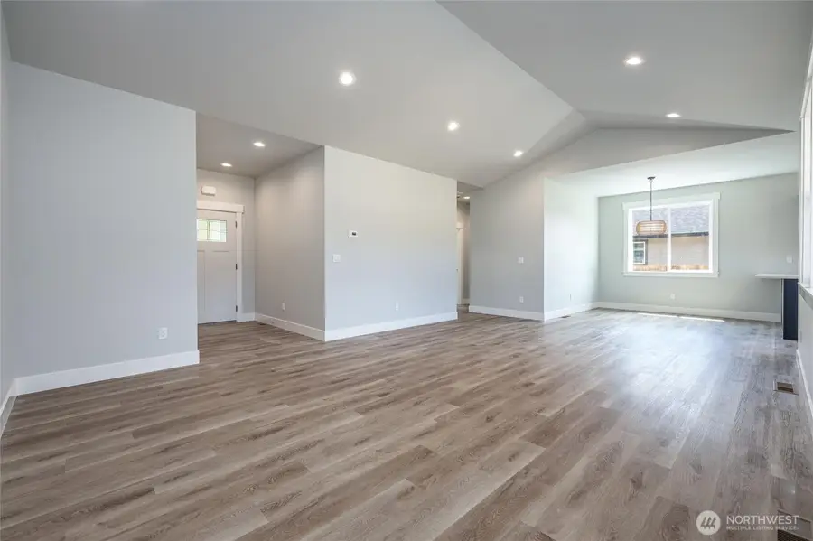 6511 Watson Loop, Maple Falls, WA 98266 - Image #2