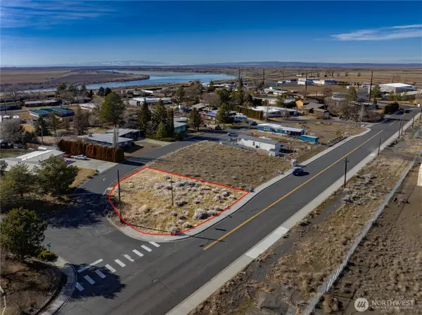 538 Fairchild Loop #10, Moses Lake, WA 98837