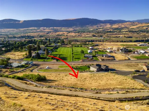 3223 Martin Place #11, East Wenatchee, WA 98802