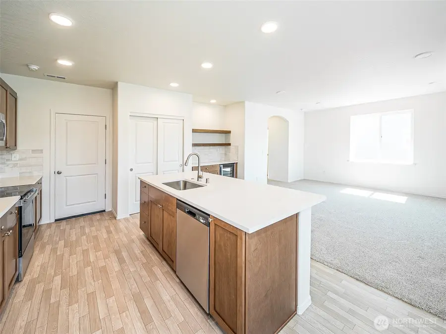 1902 Hickory Road, Moses Lake, WA 98837 - Image #3