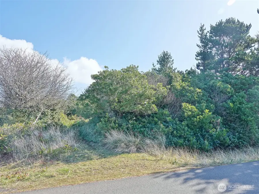 470 Sand Dune Avenue Sw #4-72, Ocean Shores, WA 98569 - Image #2