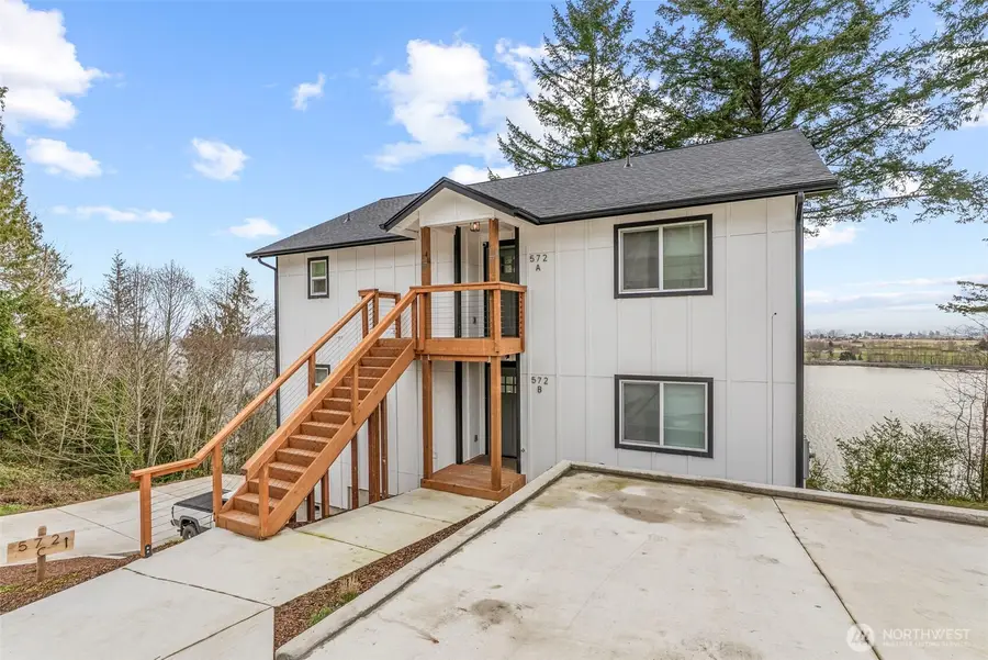 572 Columbia Street, Cathlamet, WA 98612 - Image #3