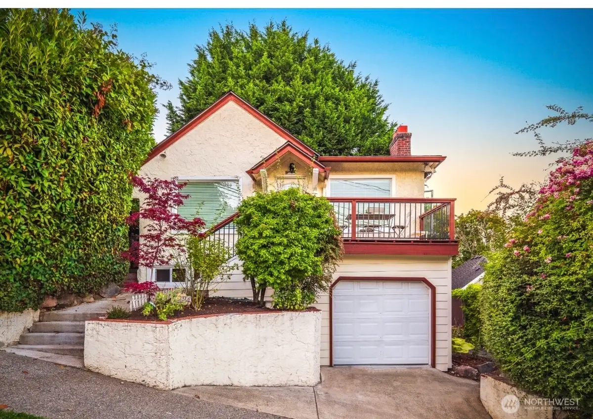 3224 S Lane Street, Seattle, WA 98144 - Image #1