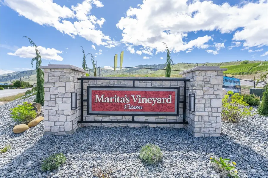 126 Loretta Lane #13, Chelan, WA 98816 - Image #2