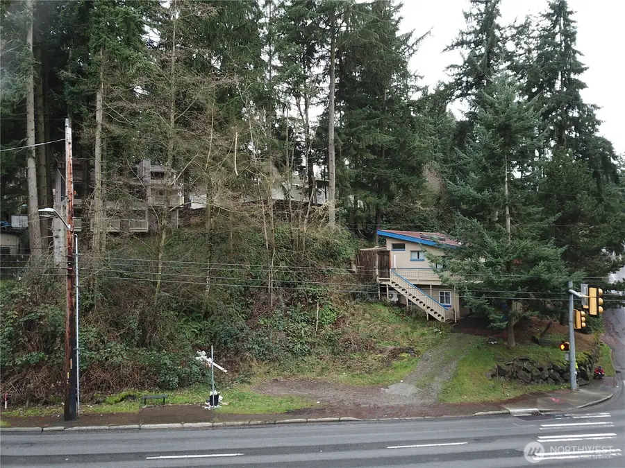 18817 15th Avenue Ne #15, Shoreline, WA 98155 - Image #2