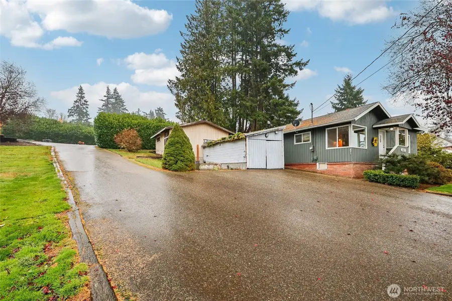 18815 Clarence Ave, Stanwood, WA 98292 - Image #2