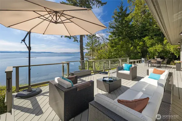 53 Smugglers Cove Road, Friday Harbor, WA 98250