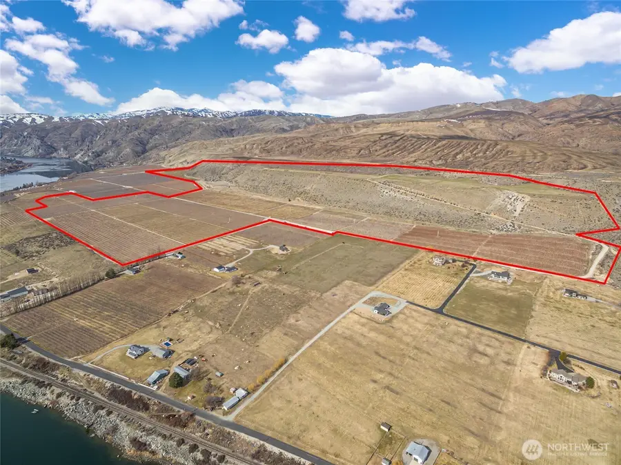 15 Chelan Butte Road, Chelan, WA 98816 - Image #2