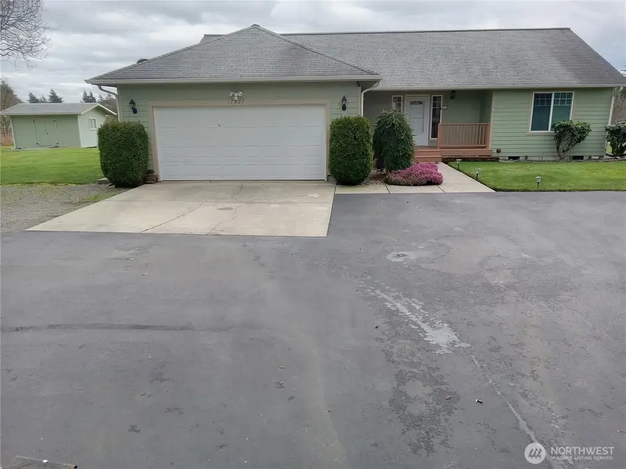 17927 Daryl Lane Sw, Rochester, WA 98579 - Image #2