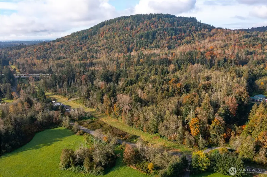 18653 Colony Road, Bow, WA 98232 - Image #2