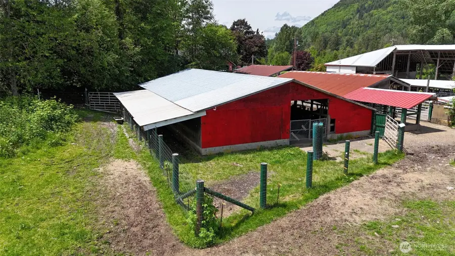 296 Dodge Road, Morton, WA 98356 - Image #3