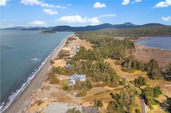 38 Surfcrest Drive #A38, Oak Harbor, WA 98277