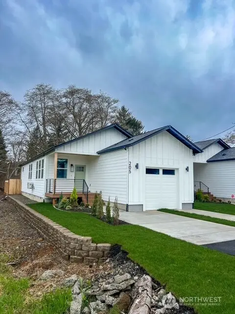 209 W Harriman Street, Aberdeen, WA 98520