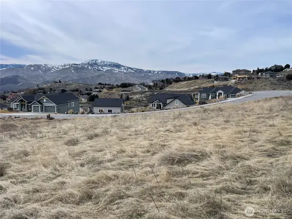 290 Burch Hollow Lane #17, Wenatchee, WA 98801