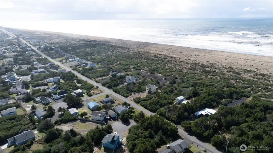 749 S Sand Dune Avenue Sw #10, Ocean Shores, WA 98569 - Image #2