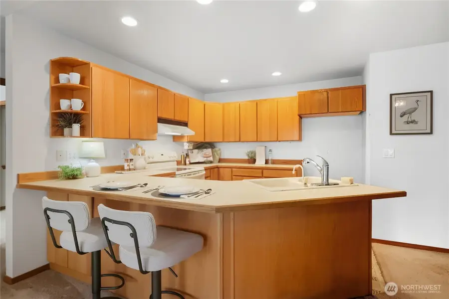 260 Dolphin Avenue Ne, Ocean Shores, WA 98569 - Image #3