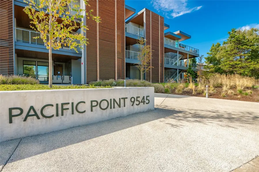 9545 Semiahmoo Parkway #201, Blaine, WA 98230 - Image #3